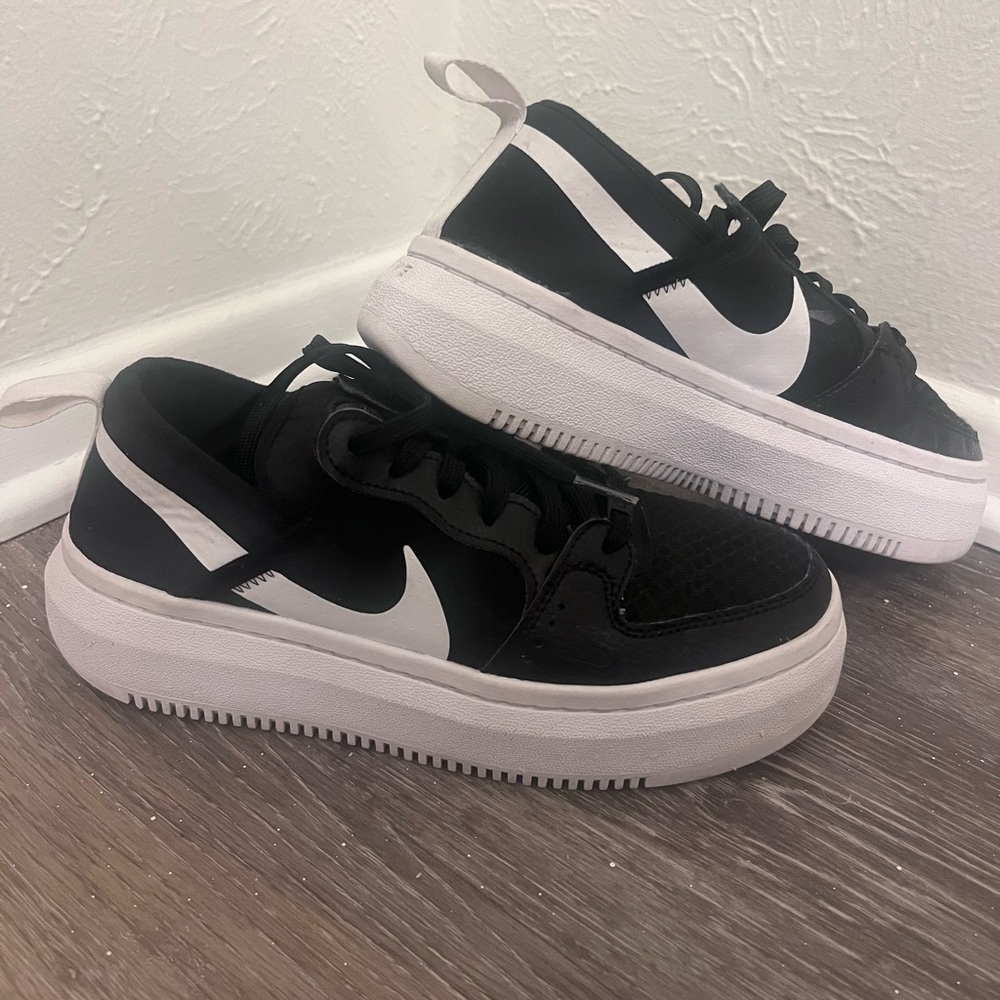 NIKE Court Vision Alta Womens Shoes